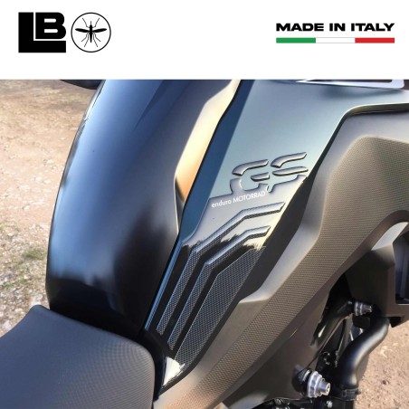 2 ADESIVI gel 3D PROTEZIONI LATERALI compatibili PER MOTO BMW F750 GS 2018-2023